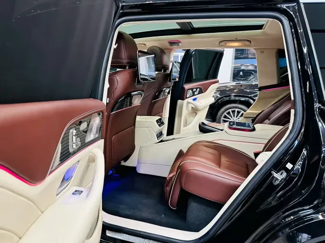 Mercedes-Benz GLS-Class — Фото автомобиля 8