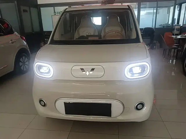 Wuling Hongguang Mini EV — Фото автомобиля 2