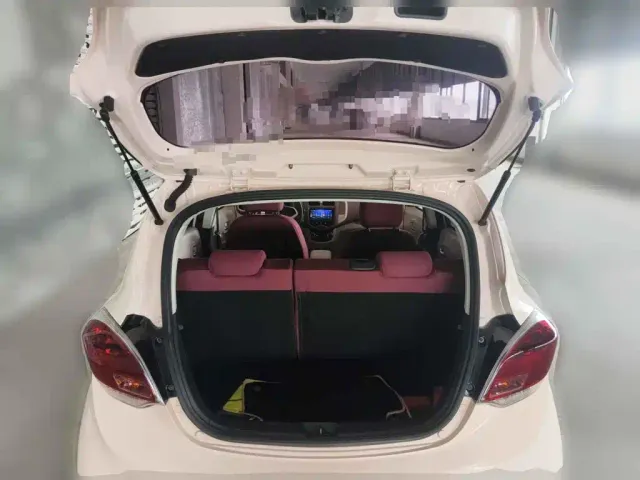 Changan Benben E-Star — Фото автомобиля 13