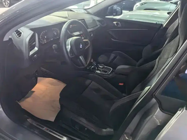 BMW 2 Series — Фото автомобиля 9