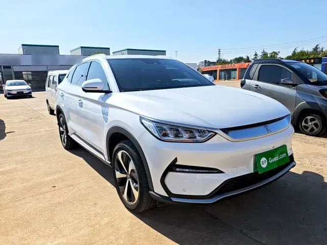 BYD Song PLUS — Фото автомобиля 3