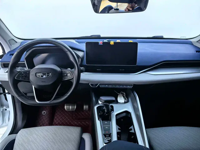 Geely Xingrui — Фото автомобиля 6