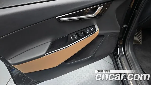 Kia EV6 — Фото автомобиля 13