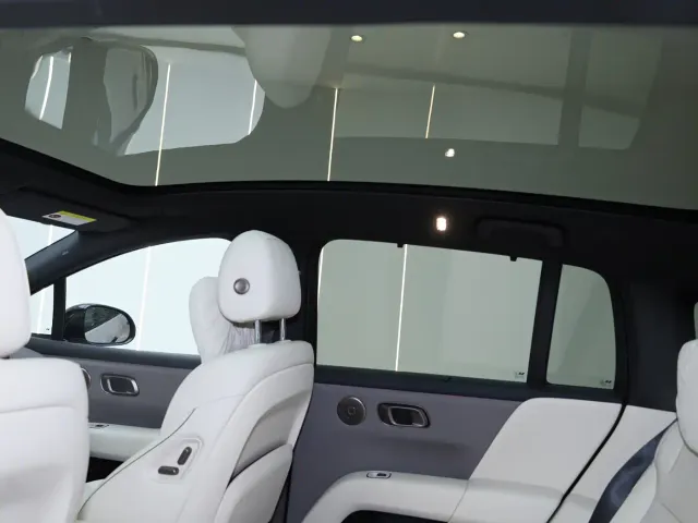 Li Auto i6 — Фото автомобиля 25