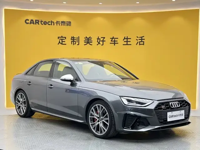Audi S4 — Фото автомобиля 2