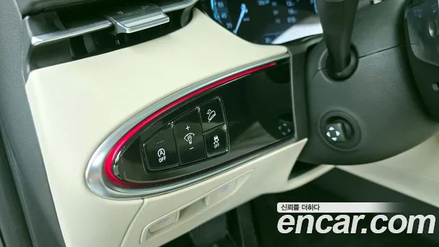 Genesis GV70 2.5T Бензин AWD — Фото автомобиля 14