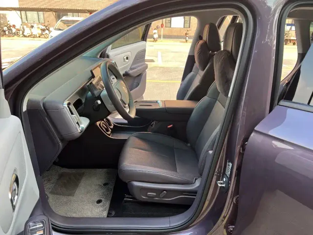 Leapmotor Leapmotor B10 2025 510 Comfort Edition — Фото автомобиля 3