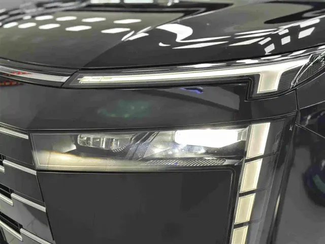 GAC Trumpchi E8 — Фото автомобиля 7