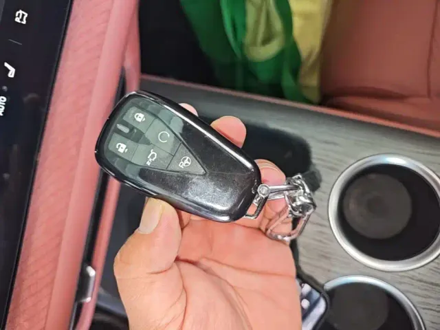 Changan CS75 Plus — Фото автомобиля 8