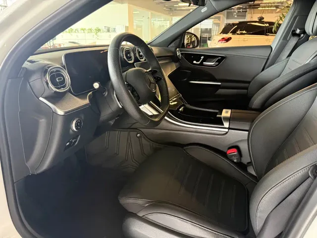 Mercedes-Benz C-Class — Фото автомобиля 6