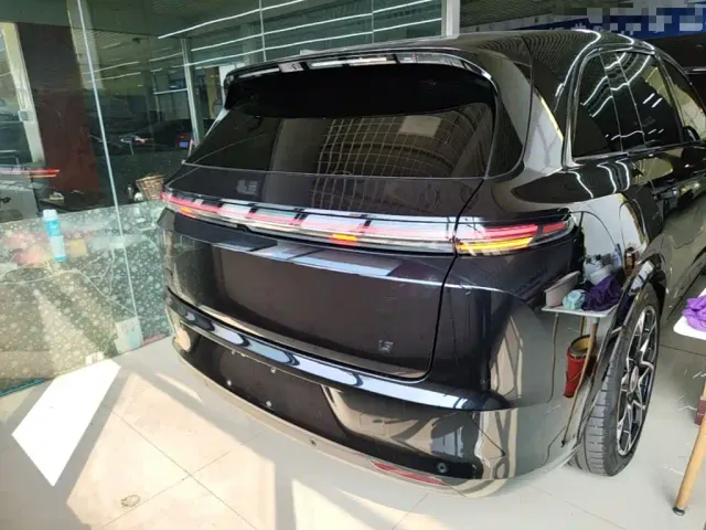 Li Auto L7 — Фото автомобиля 5