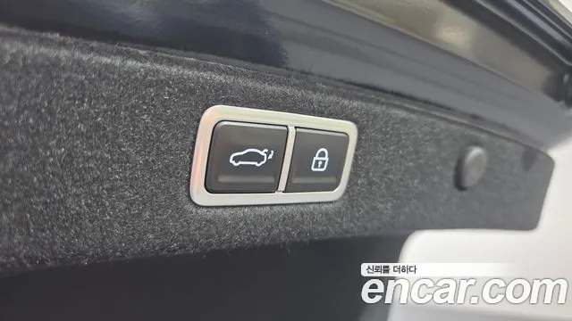 Hyundai Grandeur GN7 — Фото автомобиля 21
