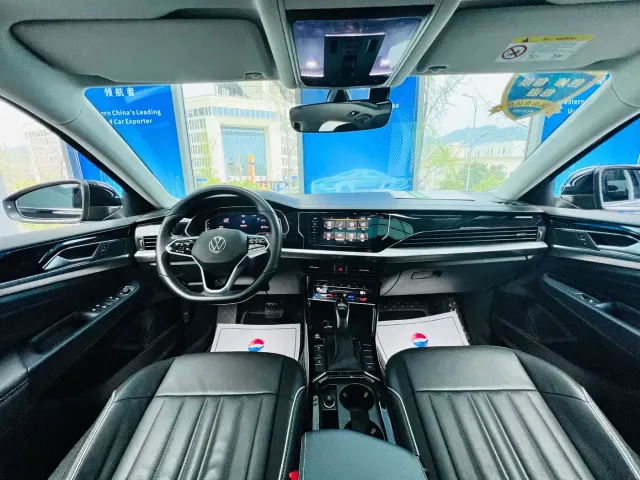Volkswagen Passat — Фото автомобиля 20