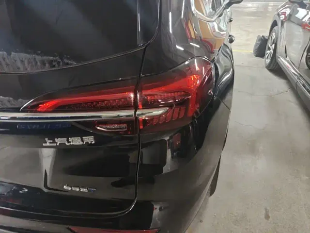 Buick Envision Plus — Фото автомобиля 7