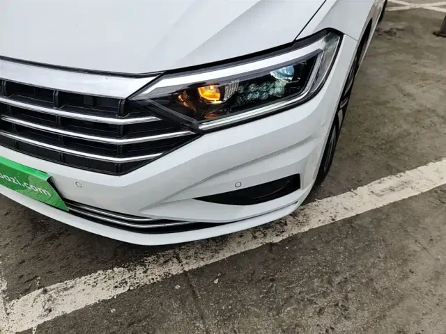 Volkswagen Sagitar — Фото автомобиля 23