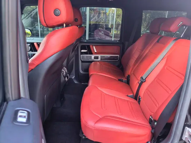 Mercedes-Benz G-Class — Фото автомобиля 10