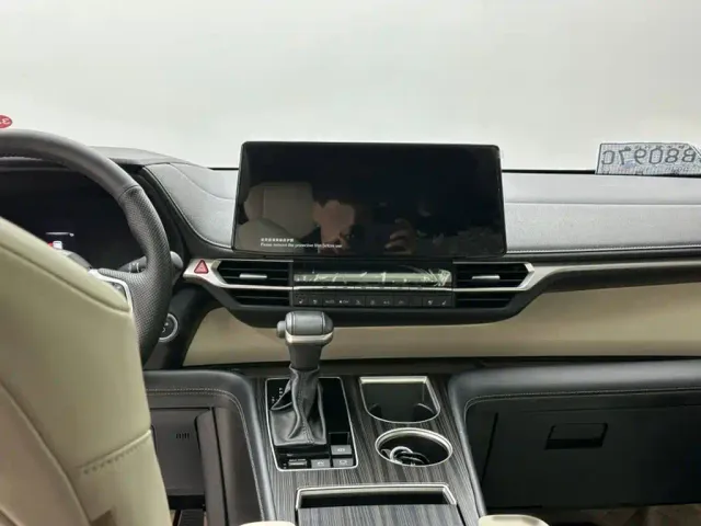 Toyota Sienna — Фото автомобиля 15