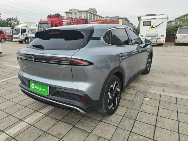 Baojun Yunhai — Фото автомобиля 6