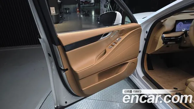Genesis G80 RG3 — Фото автомобиля 13