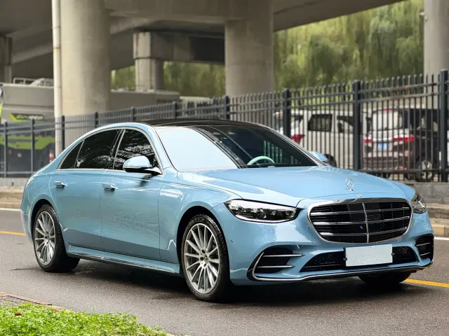 Mercedes-Benz S-Class — Фото автомобиля 3