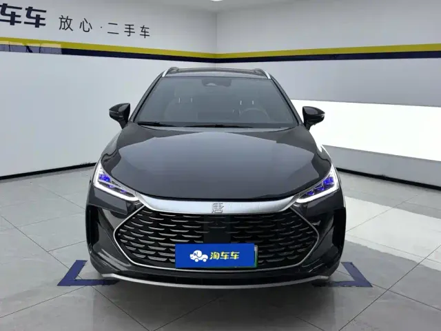 BYD Tang — Фото автомобиля 2