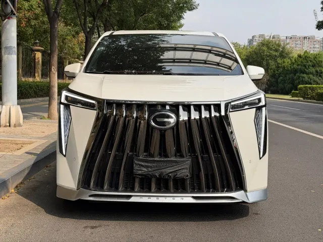 GAC Trumpchi M8 — Фото автомобиля 2