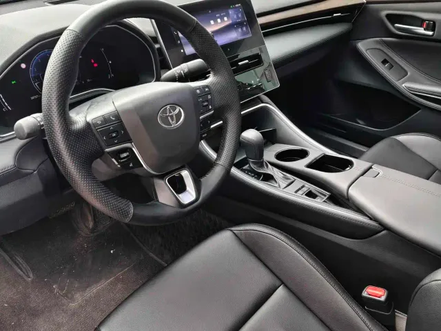 Toyota Avalon — Фото автомобиля 3