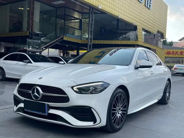 Mercedes-Benz C-Class — Фото автомобиля 2