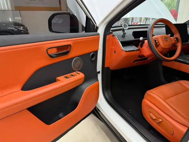 Toyota BoZhi 3X — Фото автомобиля 8