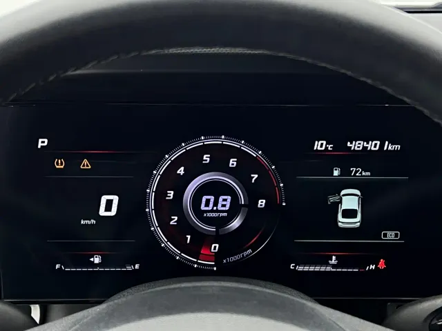 Hyundai Elantra — Фото автомобиля 19