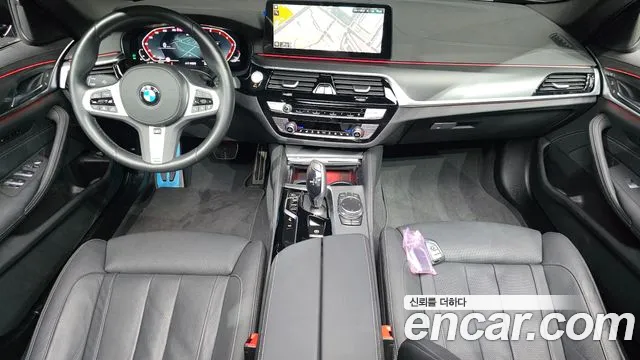 BMW 5 Series G30 — Фото автомобиля 10