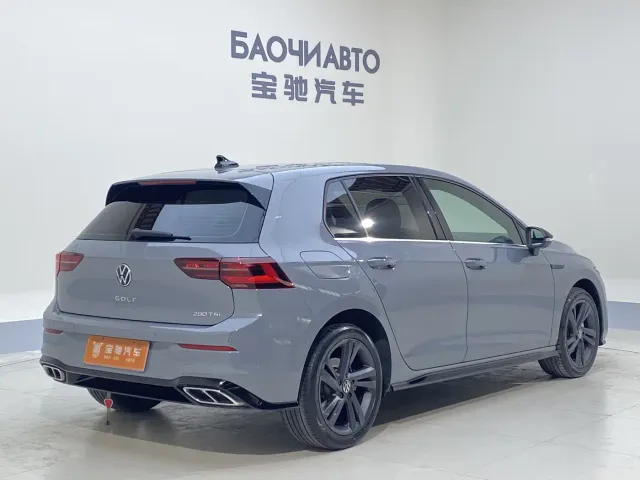 Volkswagen Golf — Фото автомобиля 20