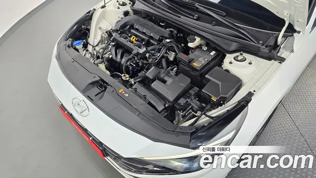 Hyundai AVANTE Avante (CN7) — Фото автомобиля 6