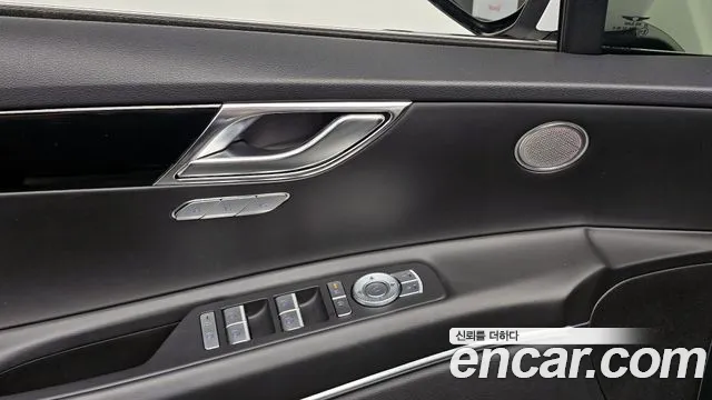 Genesis GV80 2.5T Бензин AWD — Фото автомобиля 19