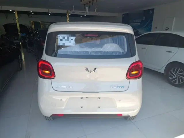 Wuling Hongguang Mini EV — Фото автомобиля 5