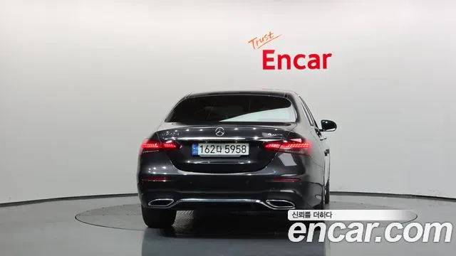 Mercedes-Benz E-Class W213 — Фото автомобиля 4
