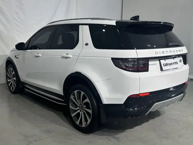 Land Rover Discovery Sport — Фото автомобиля 21