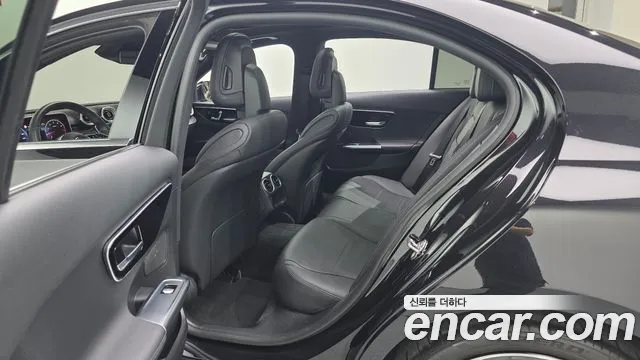 Mercedes-Benz C-Class W206 — Фото автомобиля 17