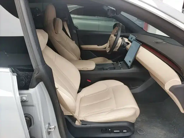 Nio ET5 Touring — Фото автомобиля 24