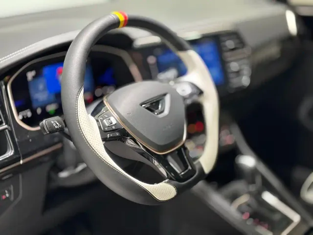Jetta VS7 — Фото автомобиля 11
