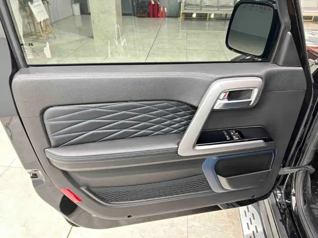 BAIC BJ40 — Фото автомобиля 15