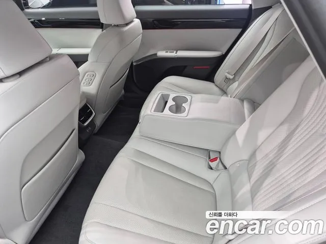Hyundai Grandeur — Фото автомобиля 16
