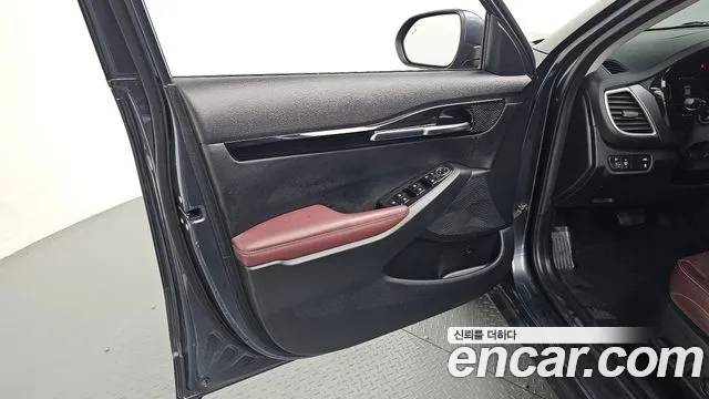 Kia Seltos — Фото автомобиля 13