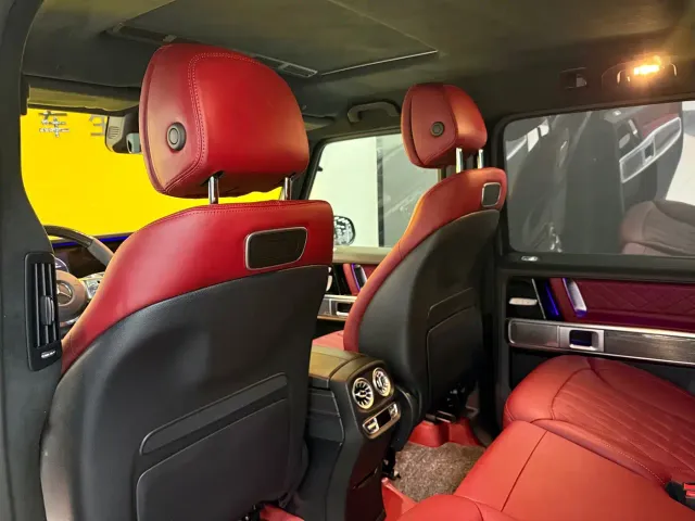 Mercedes-Benz G-Class — Фото автомобиля 12