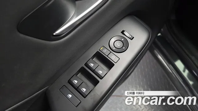 Hyundai Kona — Фото автомобиля 28
