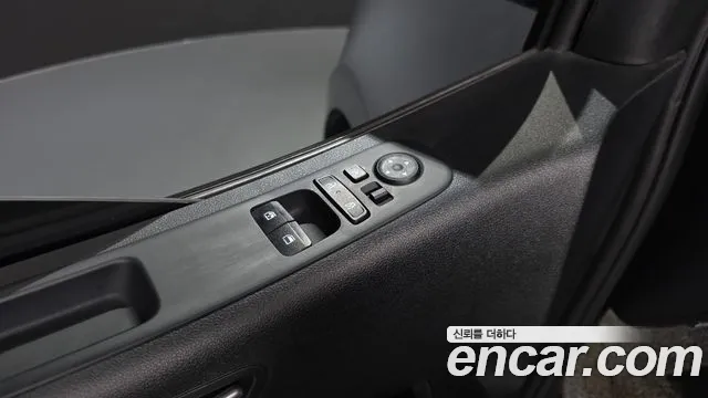 Hyundai Staria — Фото автомобиля 25