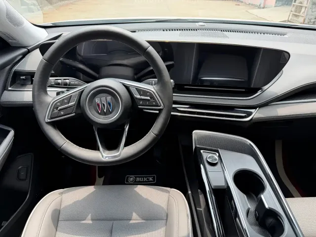 Buick E5 — Фото автомобиля 11