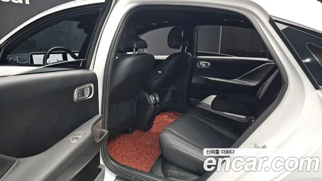 Hyundai Ioniq 6 — Фото автомобиля 12