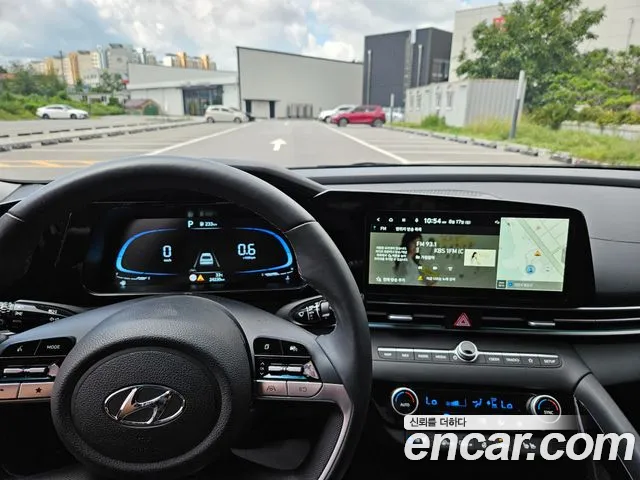 Hyundai Avante CN7 — Фото автомобиля 16