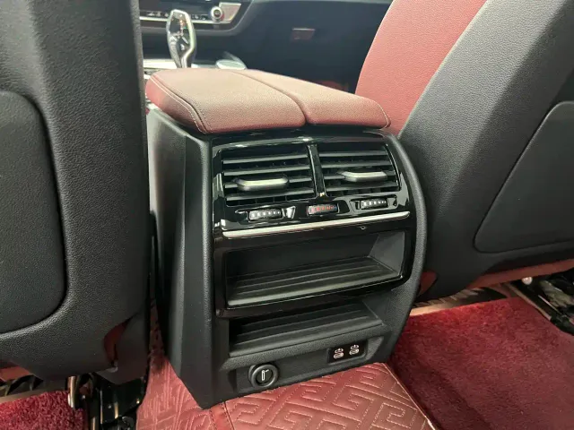 BMW BMW 5 Series 2022 530Li Leading M Sport Package — Фото автомобиля 23